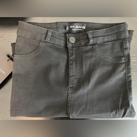 Contour FITJEANS - all black, new with tags, size S - Picture 3 of 4
